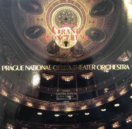 プラハ国立歌劇場管弦楽団　Prague National Opera Theater Orchestra　　【来日公演プログラム】