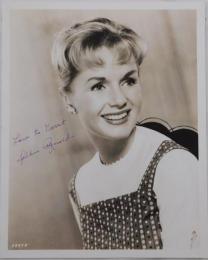 デビー・レイノルズ自筆サイン入写真(2)　Debbie Reynolds