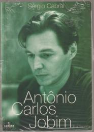 Antônio Carlos Jobim : uma biografia.