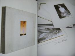 SOUVENIRS BY DAVID HAMILTON　ポートフォリオ　カラー・モノクロ・全55枚の内オリジナルプリント1枚サイン入　デビッド・ハミルトン写真集