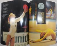 Laurels of beauty : 写真でみる新体操の歴史