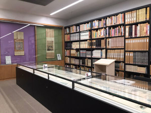 010_Exhibition-Corner