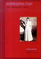 時の宙づり : 生・写真・死