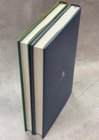 日本産有剣ハチ類図鑑