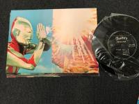  ウルトラマン　 怪獣無法地帯 　 紙芝居ソノシート レコードつき