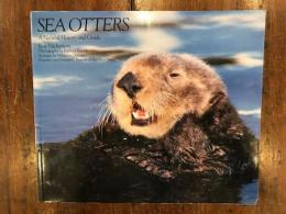 Sea Otters: A Natural History and Guide    ラッコ