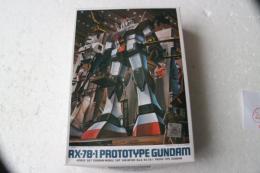 機動戦士ガンダム　モビルスーツ　バージョンNo.8　ＲＸ-78-1　プロトタイプ　ガンダム　（1/144スケイル　プラモデル・キット）