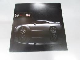 車パンフレット　NISSAN  GT-R
