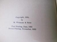 洋書　The Eloquent Baton