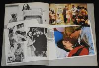 【映画パンフ】病院狂時代　1982年公開時パンフ/マイケル・マッキーン/ショーン・ヤング