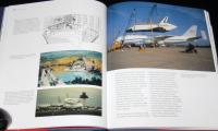 【洋書】Building America's Hangar　Lin Ezell　スミソニアン国立航空宇宙博物館 スティーブン F. ユードバー ハジーセンターの計画、設計、建設