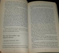 【洋書】The Q Guide to Classic Monster Movies　古典的なモンスター映画の Q ガイド