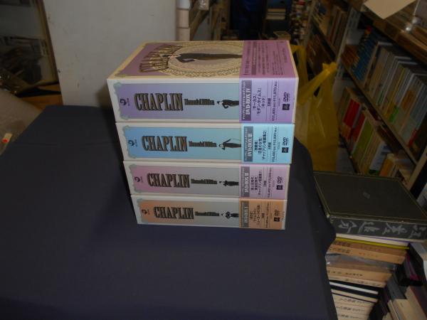 チャップリン メモリアルエディション DVD-BOX Ⅰ〜Ⅳ チャップリン メモリアル・エディション BOX1-4揃 [DVD](出演