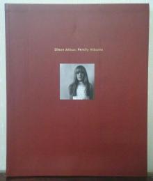 Diane Arbus : family albums