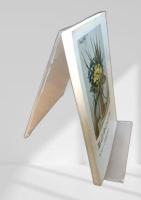 草の中のピアノ