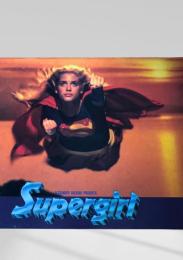 スーパーガール   Supergirl