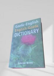 Gaelic-English  English-Gaelic Dictionary　ゲール語英語辞典