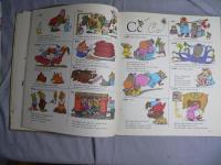 Richard Scarry's Storubook Dictionary:　英語教育絵本　　