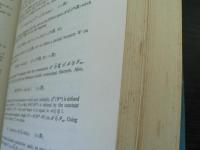 Modular Theory In Operator Algebras(英語）