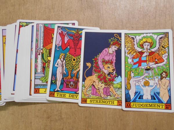 TAROT : タロット入門と占い(アレクサンドリア・木星王 著