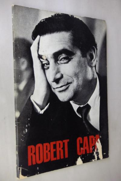 ロバート キャパ戦争写真展 毎日新聞社 カメラ毎日 編 一心堂書店 古本 中古本 古書籍の通販は 日本の古本屋 日本の古本屋