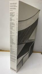 Forays beyond the Modern : the Architecture of Umberto Riva (Italian, French and English Edition) (洋) ウンベルト・リーヴァ建築作品集