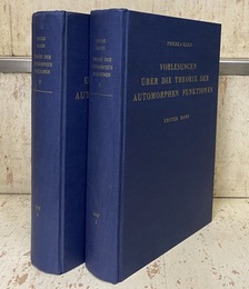 Vorlesungen uber die Theorie der Automorphen Funktionen : Bd. 1-2 (Hard)  