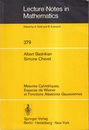 Mesures Cylindriques, Espaces de Wiener et Fonctions Aleatoires Gaussiennes  