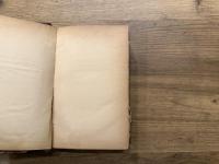 CONTRAT SOCIAL OU PRINCIPES DU DROIT POLITIQUE PRECEDE DE DISCOURS, LETTRE A D'ALEMBERT SUR LES SPECTACLES ET SUIVI DE CONSIDERATIONS SUR LE GOUVERNEMENT DE POLOGNE ET LA REFORME PROJETEE EN AVRIL 1772   LETTRE A M. DE BEAUMONT, ARCHEVEQUE DE PARIS   ETC., ETC.  NOUVELLE EDITION  REVUR D'APRES LES MEILLEURS TEXTES