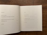 L'Evidence du film   ABBAS KIAROSTAMI   Suivi d'une conversation entre Abbas Kiarostami et Lean-Lue Nancy  transcripte par Mojdeh Famili et Teresa Faucon et d'un cahier d'images choisies par Teresa Faucon