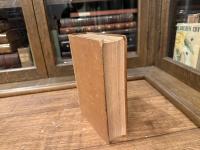 KURZE VERGLEICHENDE GRAMMATIK DER INDOGERMANISCHEN SPRACHEN.  Auf Grund des funfbandigen Grundrisses der vergleichenden Grammatik der indogermanischen Sprachen von K. Brugmann und B. Delbruek verfasst