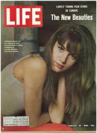 洋雑誌 LIFE 1966年1月28日号　表紙:カトリーヌ・スパーク (撮影:Howell Conant)