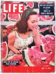 洋雑誌LIFE 1955年7月11日号　表紙:スーザン・ストラスバーグ(撮影:Philippe Halsman) / 映画「ピクニック」