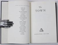 The Town. 町　