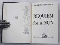 Requiem for a Nun. (”A Novel by William Faulkner” to front cover of the jacket). 尼僧への鎮魂歌　