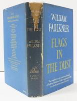 Flags in the Dust. Edited with an Introduction by Douglas Day. 土にまみれた旗　