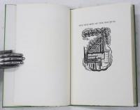 (英)機械の勝利The Triumph of the Machine. Drawings by Althea Willoughby. [Ariel Poem no.28]