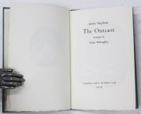 (英)The Outcast. Drawings by Althea Willoughby. [Ariel Poem no.22]