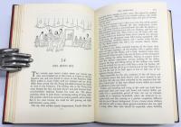 Fifth Chinese Daughter. With Illustrations by Kathryn Uhl. 五番目の中国娘　