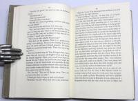 A Moveable Feast. Sketches of the Autho's Life in Paris in the Twenties. 移動祝祭日　