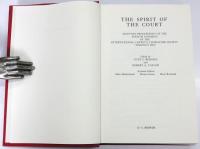 The Spirit of the Court. Selected Proceedings of the Fourth Congress of the International Courtly Literature Society (Toronto 1983). Edited by Glyn S.Burgess and Robert A.Taylor. Assistant Editors: Alan Deyermond，Dennis Green，Beryl Rowland.