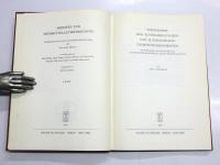 Verzeichnis der Althochdeutschen und Altsachsischen Glossenhandschriften. Mit Bibliographie der Glosseneditionen，der Handschriftenbeschreibungen und der Dialektbestimmungen. [Arbeiten zur Fruhmittelalterforschung，6.Band]