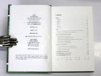 Cak - English - Bangla Dictionary. (a Tibeto - Burman language spoken in Bangladesh). 

チャック語 - 英語 - バングラ語辞典　