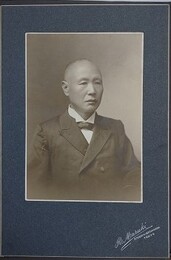 写真師　丸木利陽肖像写真