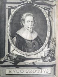 グロティウス　『戦争と平和の法』　仏語版　バルベイラク訳・註　1724年　アムステルダム刊 / Grotius, Hugo, 1578-1645, Le Droit de la Guerre, et de la Paix. Nouvelle Traduction, par Jean Barbeyrac. Tome I-II en 1. Amsterdam, Pierre de Coup, 1724.