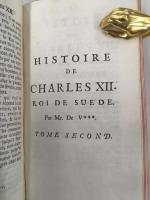 [ヴォルテール]　『カール十二世伝』 初版　全二巻一冊　1731年　バーゼル刊 [ルーアン刊] / V*** [Voltaire], Histoire de Charles XII, Roi de Suede, Basle[Rouen], Christophe Revis, 1731. 