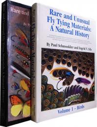 Rare and Unusual Fly Tying Materials: A Natural History （2冊セット）