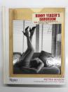 洋書　Bunny Yeager's Darkroom: Pin-up Photography's Golden Era　女性写真家 バニー・イェーガーの暗室: 1950年代から1960年代にかけてのピンナップ写真の黄金時代