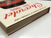 洋書　Chevrolet 1911–1985 by the Auto Editors of Consumer Guide　実用ガイドブックシリーズ: シボレー 1911–1985の変遷を探る