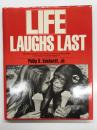 洋書　LIFE LAUGHS LAST: 200 More Classic Photos from the Famous Back Page of America’s Favorite Magazine　ライフ誌の最後の楽しみ: アメリカで最も愛された雑誌の巻末を締めくくったユーモア写真200選